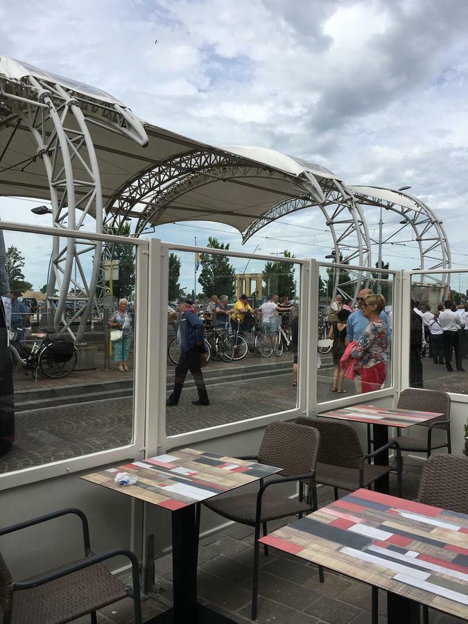 B&B Le Grand Cabaret Nieuwpoort Buitenkant foto