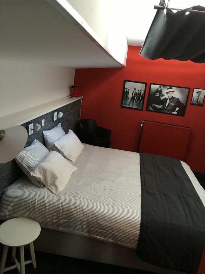 B&B Le Grand Cabaret Nieuwpoort Buitenkant foto