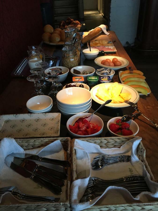 B&B Le Grand Cabaret Nieuwpoort Buitenkant foto